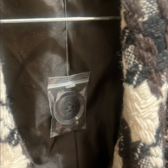 Willi Smith Black and Cream Checkered Blazer large - Picture 3 of 6